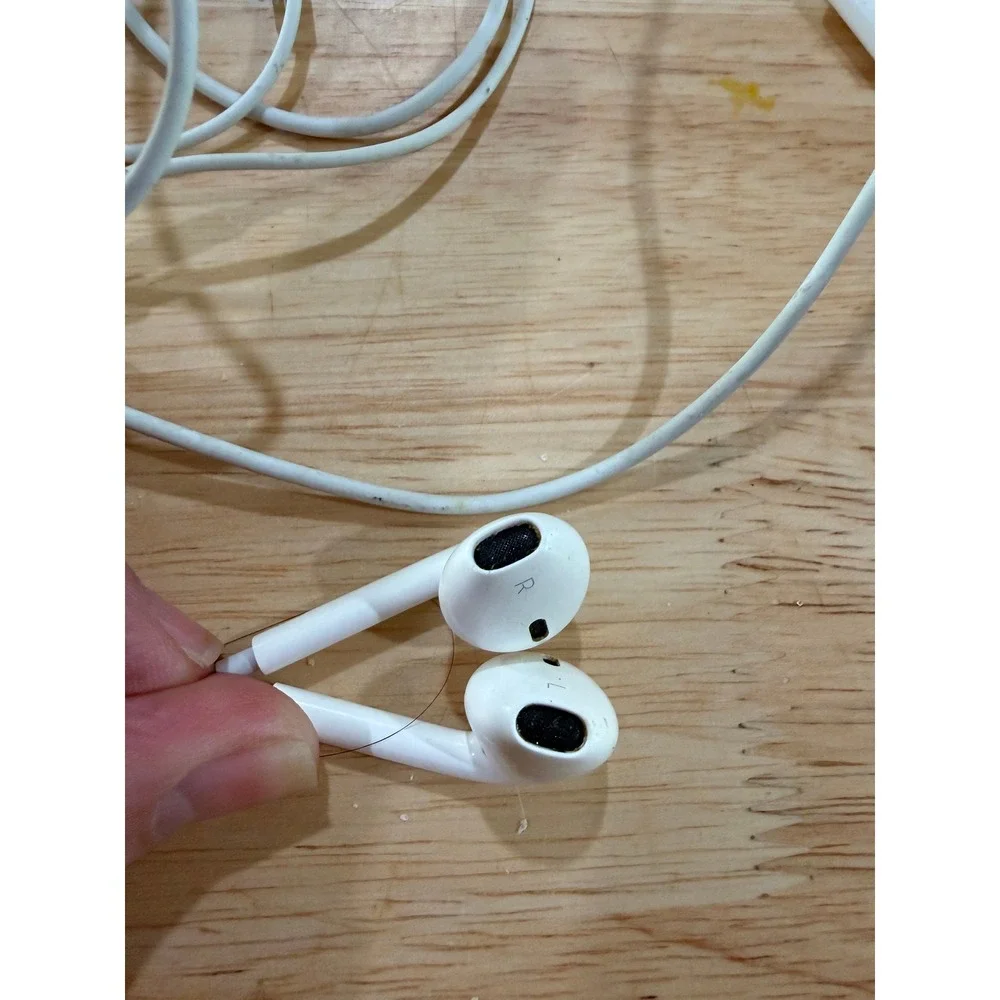 Apple‎ EarPods Lightning Wired Earbuds iPhone Headphones OEM Mic
